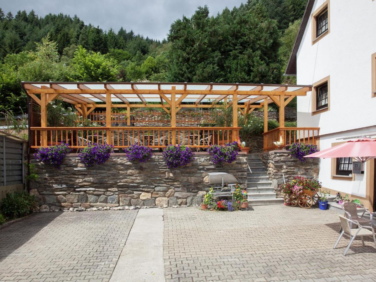 Lavish Apartment In Merschbach Near The Forest Eksteriør billede